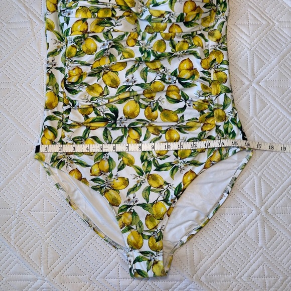 Niptuck Joanne Twist Front One Piece Swimsuit Suit Size 12 Lemon Print - Picture 3 of 13